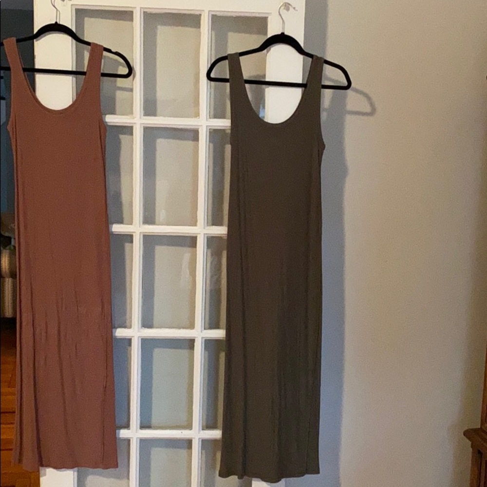 Super soft and comfy!! Perfect if you are pregnant